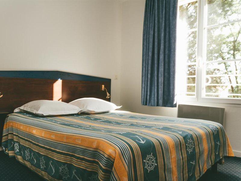 Terres De France - Appart'Hotel ลาโรช-โพเซย์ ภายนอก รูปภาพ