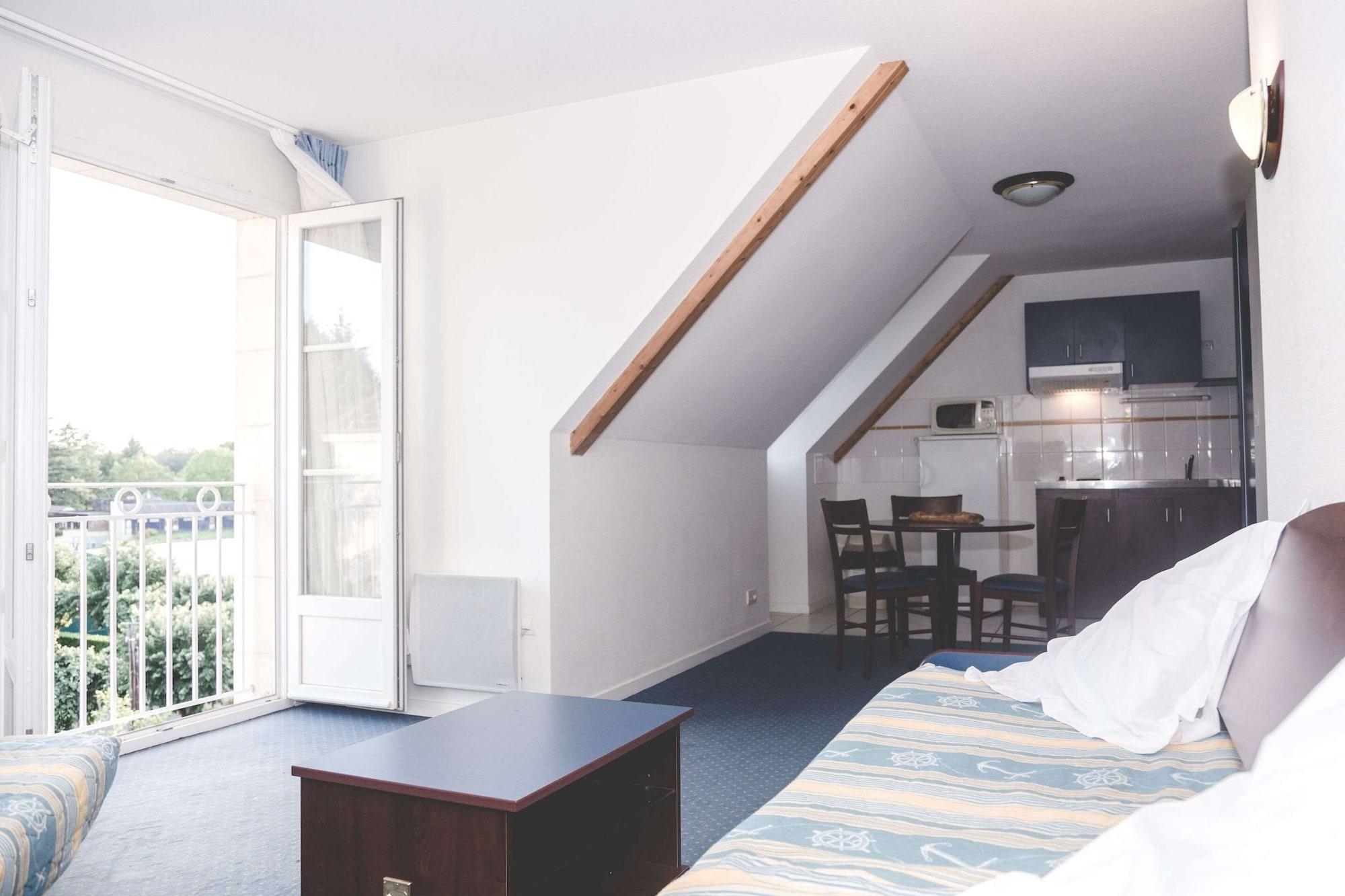 Terres De France - Appart'Hotel ลาโรช-โพเซย์ ภายนอก รูปภาพ