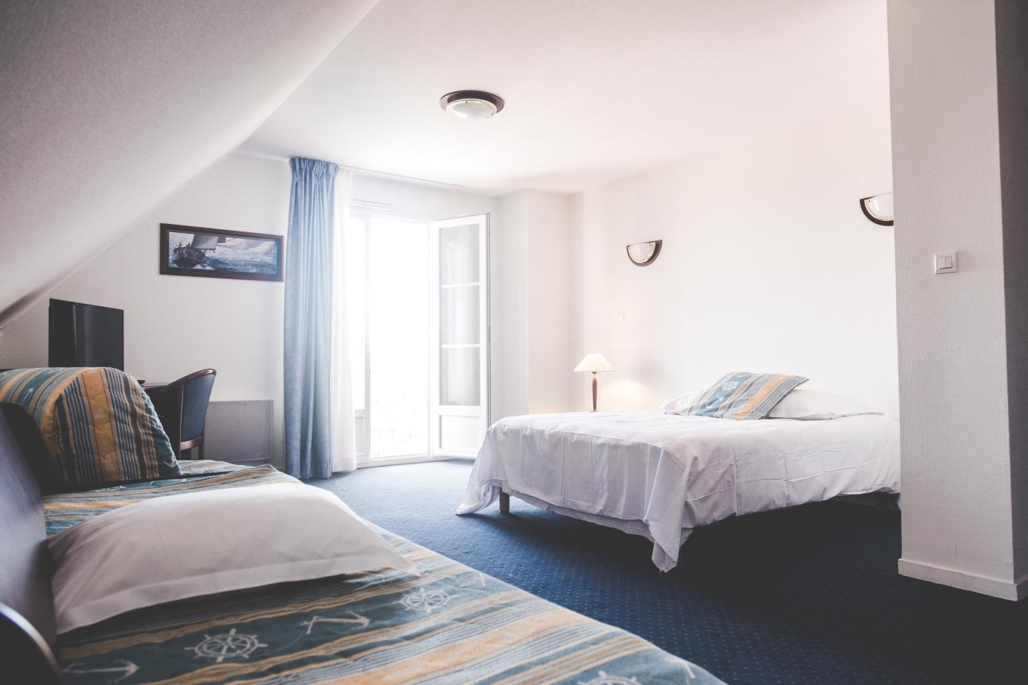 Terres De France - Appart'Hotel ลาโรช-โพเซย์ ภายนอก รูปภาพ