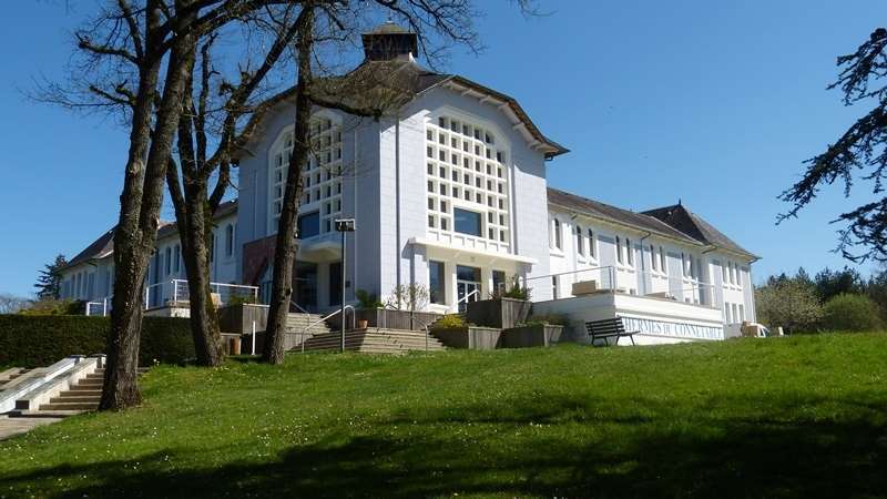 Terres De France - Appart'Hotel ลาโรช-โพเซย์ ภายนอก รูปภาพ